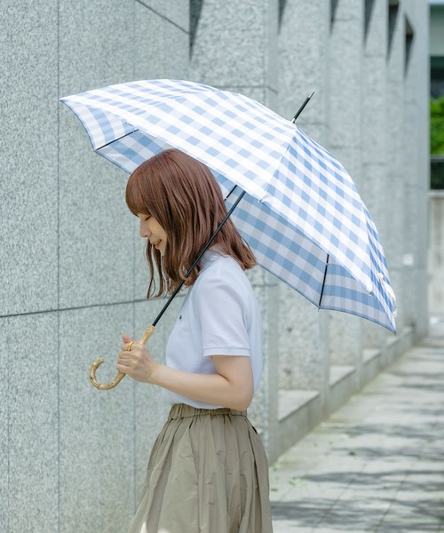SMELLY（スメリー）の「【晴雨兼用】because　ギンガムチェックバンブー長傘（長傘・レディース・ブルー系その他/ブラック・FREE）」の11枚目の写真