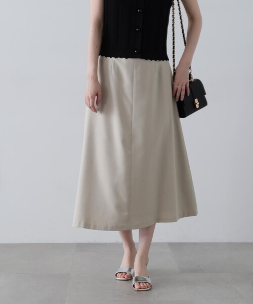 N.（N. Natural Beauty Basic）（エヌエヌナチュラルビューティーベーシック）の「◆ウォッシャブルＡラインスカート（スカート・レディース・ライトベージュ/チャコールグレー・SMALL/MEDIUM）」の2枚目の写真