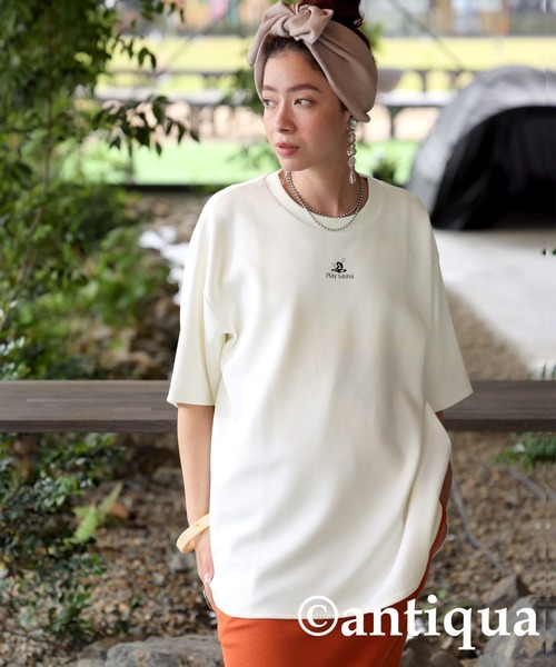 antiqua(アンティカ)の「ロゴプリントTシャツ(Tシャツ/カットソー・レディース・ブラック/ホワイト・P/R)」の5枚目の写真