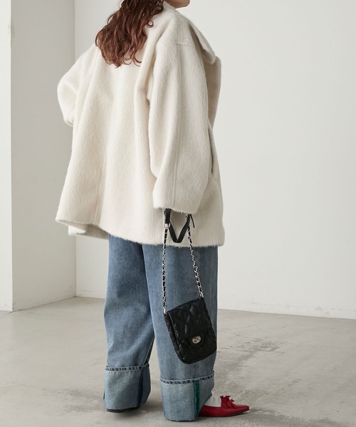 BONLECILL（ボンルシール）の「シャギースタンドカラーコクーンミドルコート（ステンカラーコート・レディース・ブラウン/アイボリー/チャコールグレー・FREE）」の11枚目の写真