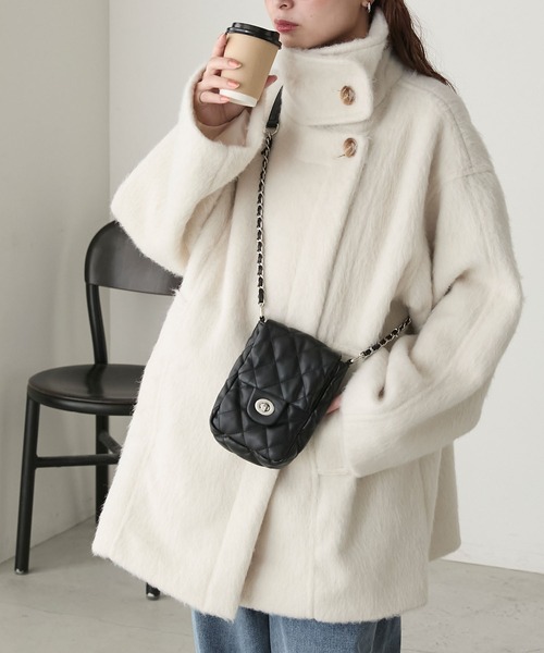 BONLECILL（ボンルシール）の「シャギースタンドカラーコクーンミドルコート（ステンカラーコート・レディース・ブラウン/アイボリー/チャコールグレー・FREE）」の15枚目の写真