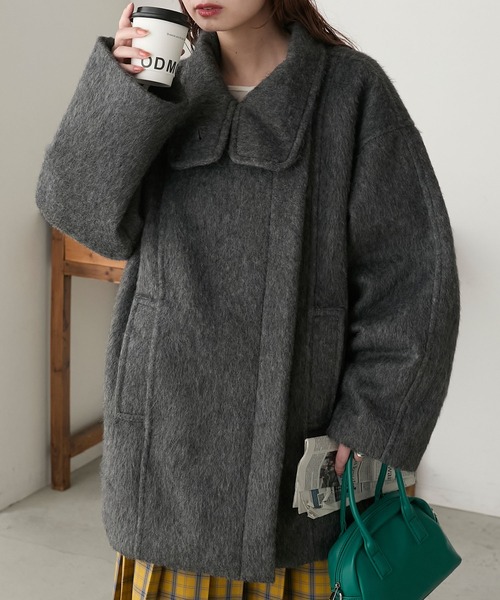 BONLECILL（ボンルシール）の「シャギースタンドカラーコクーンミドルコート（ステンカラーコート・レディース・ブラウン/アイボリー/チャコールグレー・FREE）」の16枚目の写真