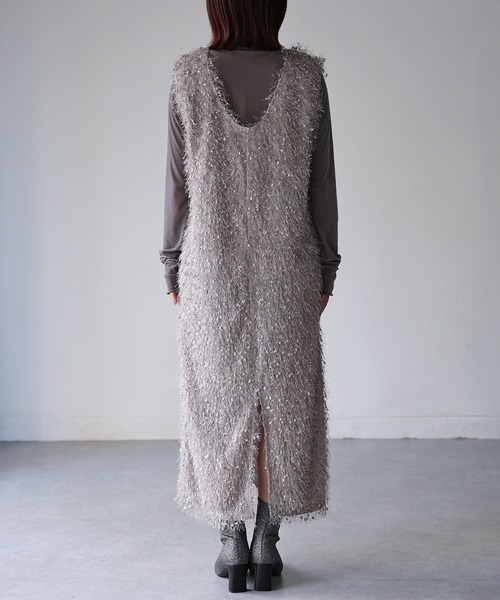 Riberry（リベリー）の「フェザーヤーンフリンジジャンスカワンピ（ジャンパースカート・レディース・ブラック/グレー・MEDIUM）」の5枚目の写真