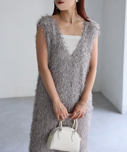 Riberry（リベリー）の「フェザーヤーンフリンジジャンスカワンピ（ジャンパースカート・レディース・ブラック/グレー・MEDIUM）」の8枚目の写真