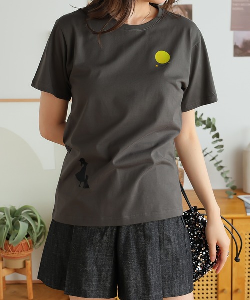 Girly Doll(ガーリードール)の「オリジナルプリントTシャツ(Tシャツ/カットソー・レディース・ピンク/ベージュ/ダークグレー・F)」の5枚目の写真