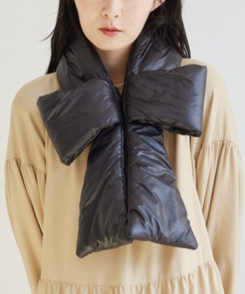 idem（イデム）の「パデットリボンティペット（マフラー・レディース・オフホワイト/ブラック・FREE）」の2枚目の写真