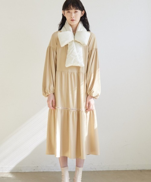 idem（イデム）の「パデットリボンティペット（マフラー・レディース・オフホワイト/ブラック・FREE）」の6枚目の写真