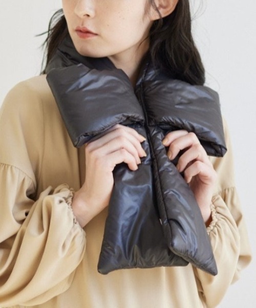 idem（イデム）の「パデットリボンティペット（マフラー・レディース・オフホワイト/ブラック・FREE）」の3枚目の写真