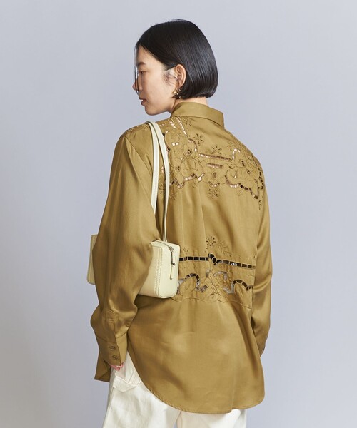 BEAUTY&YOUTH UNITED ARROWS（ビューティーアンドユースユナイテッドアローズ）の「セルロース エンブロイダリー シャツ（シャツ/ブラウス・レディース・オリーブ/ブラック・FREE）」の7枚目の写真