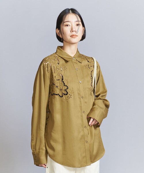BEAUTY&YOUTH UNITED ARROWS（ビューティーアンドユースユナイテッドアローズ）の「セルロース エンブロイダリー シャツ（シャツ/ブラウス・レディース・オリーブ/ブラック・FREE）」の6枚目の写真