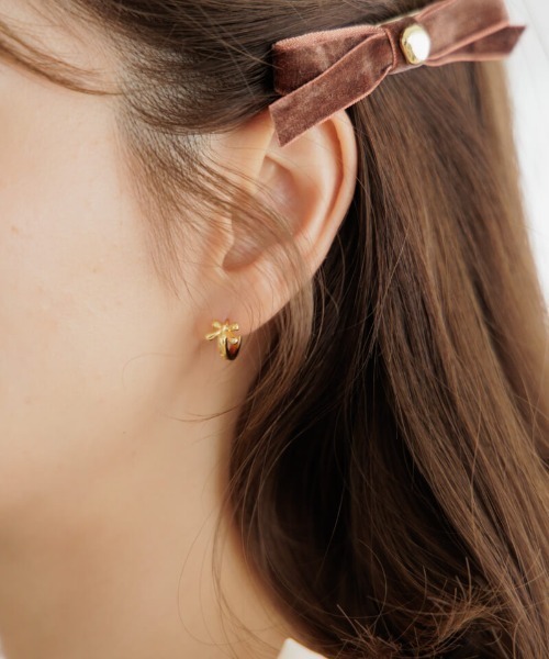 flower(フラワー)の「ウィズリボンピアス(ピアス(片耳用)・レディース・ゴールド/シルバー・FREE)」の6枚目の写真
