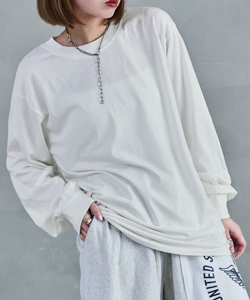Fashion Letter(ファッションレター)の「【M-4L】ロングスリーブベーシックTシャツ ロンT カットソー プルオーバー オーバーサイズ ビッグシルエット サイズ豊富 カラバリ豊富(Tシャツ/カットソー・レディース・杢グレー/グレイッシュベージュ/モカ/ブラック/オフホワイト・LL/3L/L/4L/M)」の2枚目の写真