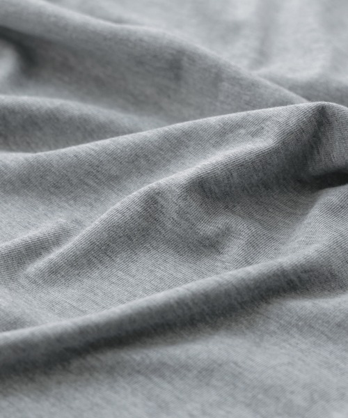 Fashion Letter(ファッションレター)の「【M-4L】ロングスリーブベーシックTシャツ ロンT カットソー プルオーバー オーバーサイズ ビッグシルエット サイズ豊富 カラバリ豊富(Tシャツ/カットソー・レディース・杢グレー/グレイッシュベージュ/モカ/ブラック/オフホワイト・LL/3L/L/4L/M)」の19枚目の写真