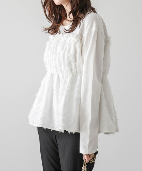 AMELY(エミリー)の「ジャガードペプラムドッキングトップス(Tシャツ/カットソー・レディース・カーキ/ホワイト/ブラック/ネイビー・フリー)」の5枚目の写真