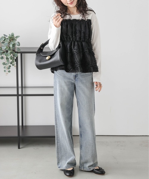 AMELY(エミリー)の「ジャガードペプラムドッキングトップス(Tシャツ/カットソー・レディース・カーキ/ホワイト/ブラック/ネイビー・フリー)」の6枚目の写真