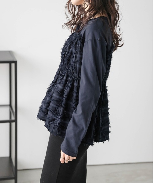 AMELY(エミリー)の「ジャガードペプラムドッキングトップス(Tシャツ/カットソー・レディース・カーキ/ホワイト/ブラック/ネイビー・フリー)」の13枚目の写真