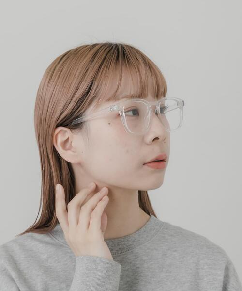 SMELLY(スメリー)の「ウェリントンクリアダテメガネ(メガネ・レディース・クリア・-)」の3枚目の写真