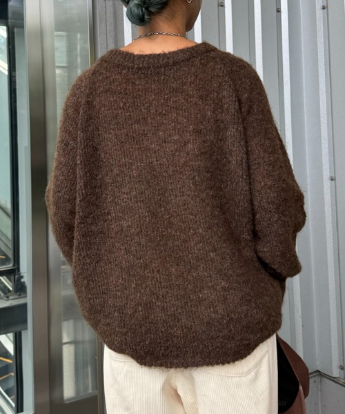 CIAOPANIC TYPY（チャオパニックティピー）の「モヘヤライクシャギービックシルエットニット（ニット/セーター・メンズ・ブラック/ブラウン/グリーン/レッド・MEDIUM/LARGE）」の13枚目の写真