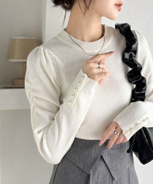 mily bilet（ミウィビレット）の「【mily bilet】大人の上品ベーシック♪袖パール使いパフスリーブニットトップス（ニット/セーター・レディース・アイボリー/ブラック/ピンク・X-LARGE/SMALL/MEDIUM/LARGE）」の5枚目の写真
