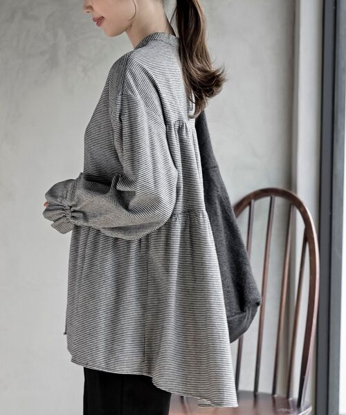 rps（アールピーエス）の「ネル起毛ＢＡＣＫティアードブラウス（シャツ/ブラウス・レディース・オフホワイト/ブラック/ブラック系その他2・フリー）」の4枚目の写真