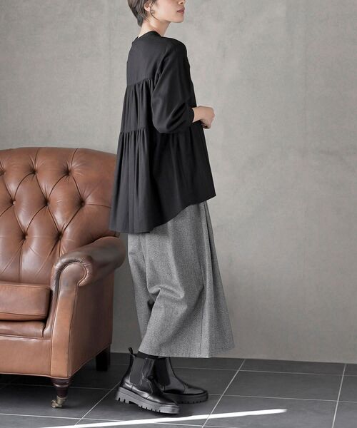 rps（アールピーエス）の「ネル起毛ＢＡＣＫティアードブラウス（シャツ/ブラウス・レディース・オフホワイト/ブラック/ブラック系その他2・フリー）」の10枚目の写真