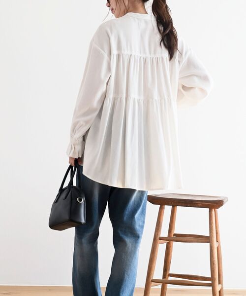 rps（アールピーエス）の「ネル起毛ＢＡＣＫティアードブラウス（シャツ/ブラウス・レディース・オフホワイト/ブラック/ブラック系その他2・フリー）」の18枚目の写真