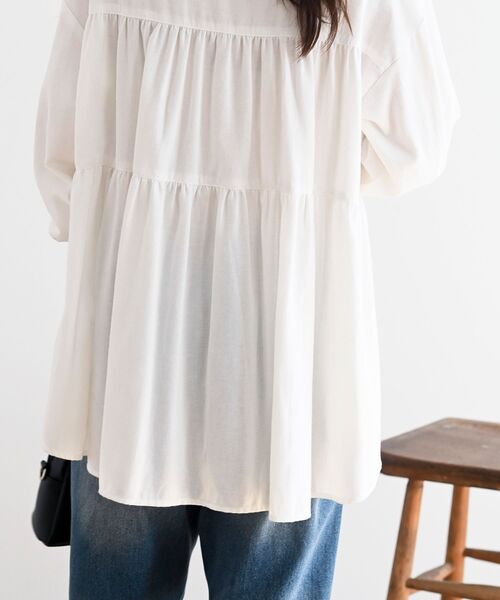 rps（アールピーエス）の「ネル起毛ＢＡＣＫティアードブラウス（シャツ/ブラウス・レディース・オフホワイト/ブラック/ブラック系その他2・フリー）」の22枚目の写真