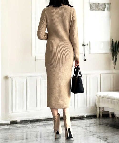 Vネックニットワンピース（ワンピース）｜JULIA BOUTIQUE（ジュリアブティック）