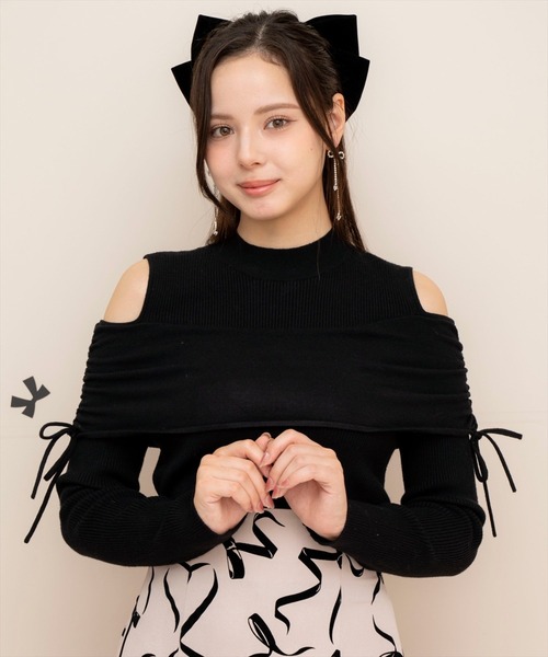 WILLSELECTION(ウィルセレクション)の「ギャザーリボンオフショルニット(ニット/セーター・レディース・ピンク/ブラック/オフホワイト・FREE)」の17枚目の写真