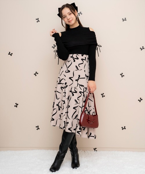 WILLSELECTION(ウィルセレクション)の「ギャザーリボンオフショルニット(ニット/セーター・レディース・ピンク/ブラック/オフホワイト・FREE)」の18枚目の写真