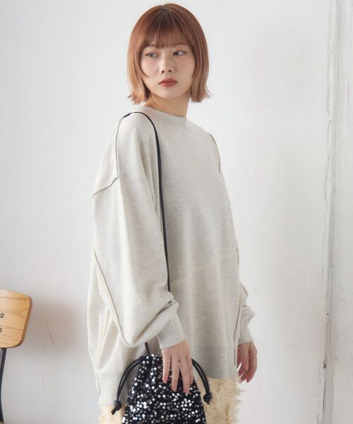 RETRO GIRL(レトロガール)の「リメイク風トレーナー(Tシャツ/カットソー・レディース・チャコールグレー/レッド/ホワイト系その他・FREE)」の11枚目の写真