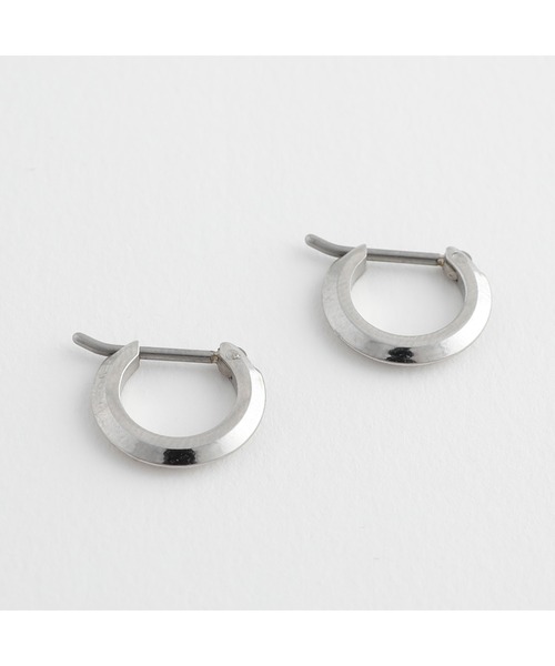 JewCas（ジュアキャス）の「【金属アレルギー対応ノットアレプラス】HoopSステンレスピアス[NOP0087]（ピアス（両耳用）・レディース・シルバー/ゴールド・FREE）」の4枚目の写真