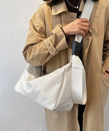 ショルダーバッグ PUレザー 軽量鞄