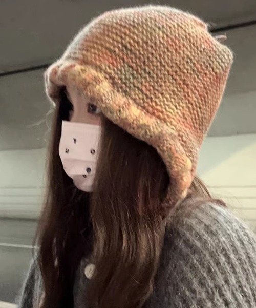 DAY CLOSET(デイ クローゼット)の「レディース グラデーションメランジニットキャップ バラボネット 耳当て(ニットキャップ/ビーニー・レディース・オレンジ系その他/イエロー×グレー/ピンク系その他/ブラック×ホワイト/レッド系その他/カラフル・ONE SIZE)」の14枚目の写真