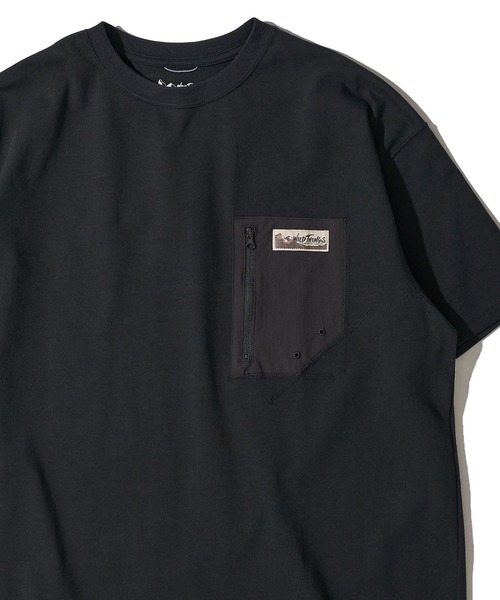 WILD THINGS(ワイルドシングス)の「【WILD THINGS/ワイルドシングス】 CAMP POCKET TEE / キャンプポケットTシャツ(Tシャツ/カットソー・メンズ・ブラック/ホワイト/サンドベージュ/ネイビー・MEDIUM/LARGE/X-LARGE)」の2枚目の写真