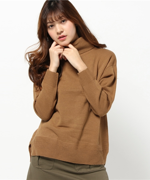 earth music&ecology（アースミュージックアンドエコロジー）の「タートルニットプルオーバー（ニット/セーター・レディース・キャメル/カーキ/ライトグレー/ワインレッド/アイボリー/ネイビー・FREE）」の5枚目の写真