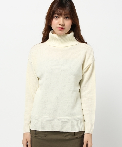 earth music&ecology（アースミュージックアンドエコロジー）の「タートルニットプルオーバー（ニット/セーター・レディース・キャメル/カーキ/ライトグレー/ワインレッド/アイボリー/ネイビー・FREE）」の7枚目の写真