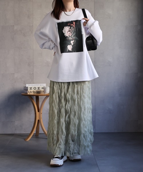 CREARE -LINO-(クレアーレリノ)の「<ユニセックス>発泡プリント フラワーモチーフトップス/カットソー/プルオーバー(スウェット・レディース・ホワイト系その他/ブラック系その他/ブラック系その他2/ホワイト系その他2・L/M)」の8枚目の写真