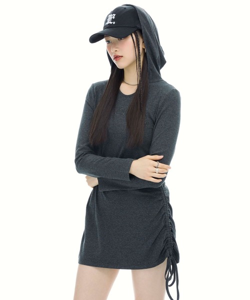 3.3 Field Trip （3.3フィールドトリップ）の「3.3 Field Trip／フード付きシャーリングワンピース（ワンピース・レディース・カーキ/チャコール・FREE）」の3枚目の写真