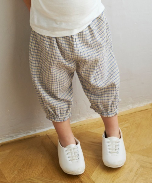10mois(ディモワ)の「【10mois(ディモワ)】雲ポケットギンガムチェックバルーンパンツ 70-80・80-90・90-100・100-110cm(その他パンツ・キッズ・ピンク/ライトブルー/レッド・90-100cm/70-80cm/80-90cm)」の1枚目の写真