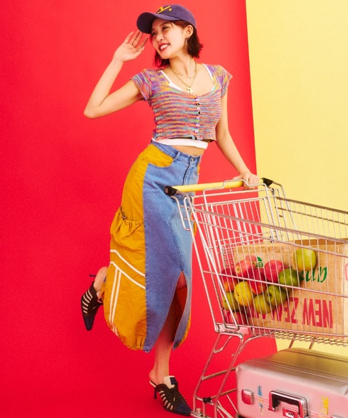 What Is Heart(ワットイズハート)の「denim docking balloon skirt - デニムドッキングバルーンスカート -(スカート・レディース・ブルー/ブラック・MEDIUM/SMALL)」の16枚目の写真
