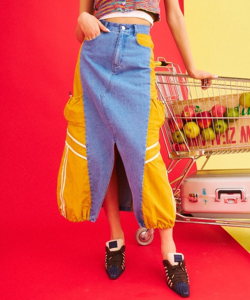 What Is Heart(ワットイズハート)の「denim docking balloon skirt - デニムドッキングバルーンスカート -(スカート・レディース・ブルー/ブラック・MEDIUM/SMALL)」の12枚目の写真
