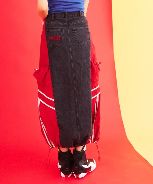 What Is Heart(ワットイズハート)の「denim docking balloon skirt - デニムドッキングバルーンスカート -(スカート・レディース・ブルー/ブラック・MEDIUM/SMALL)」の6枚目の写真
