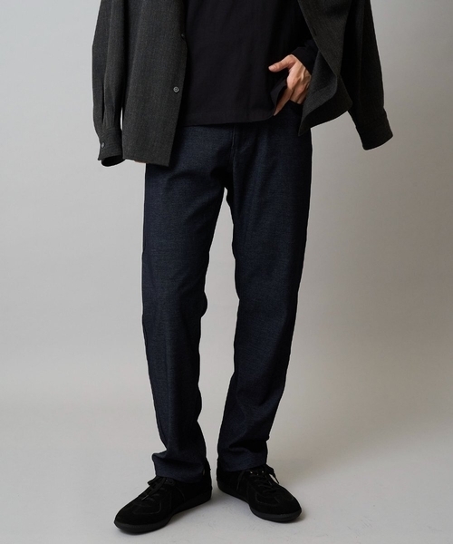 a.v.v（アーヴェヴェ）の「【ストレッチ】スマートシャンブレー5ポケットパンツ(セットアップ可）（スラックス・メンズ・ネイビー/チャコールグレー・46/48/44/50）」の2枚目の写真