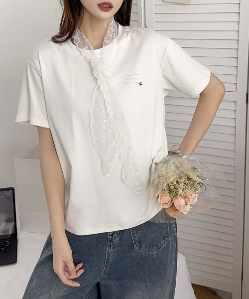 LAC-VERT(ラック・ヴェール)の「レース刺繍T(レースタイセット)(Tシャツ/カットソー・レディース・ブラック/グレー/アイボリー/ホワイト/オートミール・FREE)」の1枚目の写真