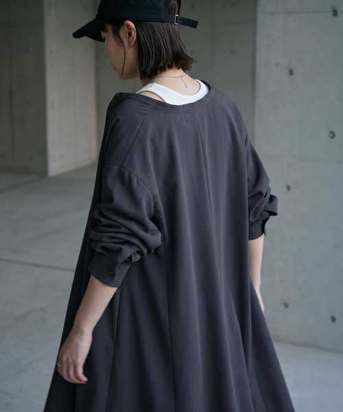 STYLE DELI(スタイルデリ)の「【BLK001】フレアシャツワンピース(ワンピース・レディース・グレー/ブルー・FREE)」の7枚目の写真