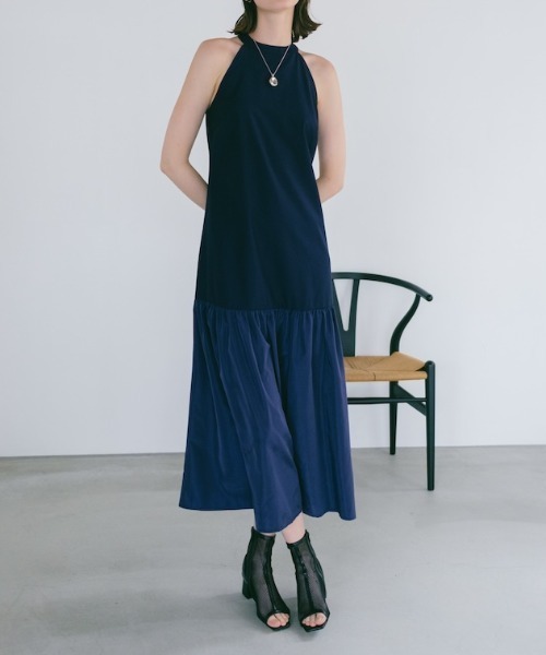 Halter Neck Tiered Dress/ホルターネックティアードドレス