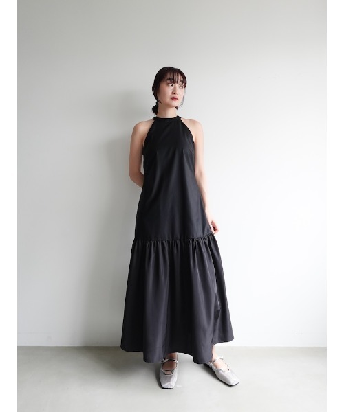 ★訳あり特価★BCBGMAXAZRIA オフショルダー ティアードドレス BCBG MAXAZRIA（ビーシービージーマックスアズリア）ボタニカル