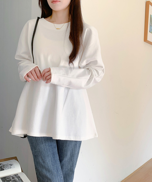 by LEGNA(バイレグナ)の「こなれフレアカットソー(Tシャツ/カットソー・レディース・モカ/杢グレー/チャコール/ホワイト/ブラック・FREE)」の2枚目の写真