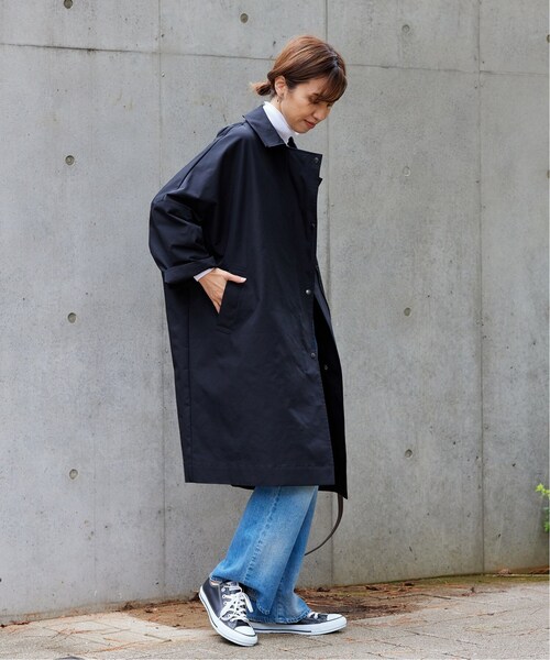 FRAMeWORK(フレームワーク)の「≪WEB限定追加≫撥水ポンチョトレンチコート3(ポンチョ・レディース・ブラック/ベージュ・36)」の4枚目の写真